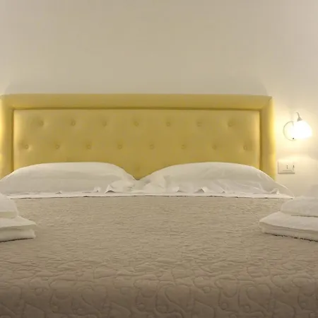 Lodge Sofia - Santa Sofia *